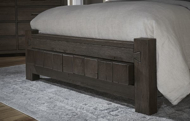 Picture of DOVETAIL QUEEN BED WITH 6X6 FOOTBOARD