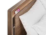 Picture of UP-LINQ QUEEN SIZE BED