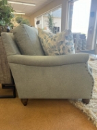 Picture of VEDA LOVESEAT